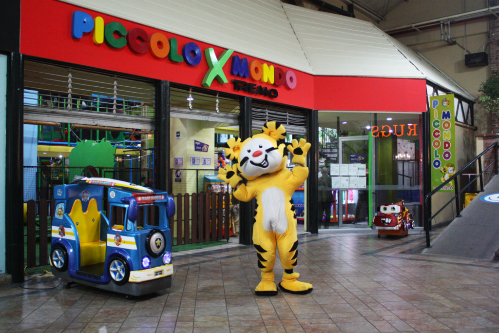 Piccolo Mondo Xtremo Piccolo Group